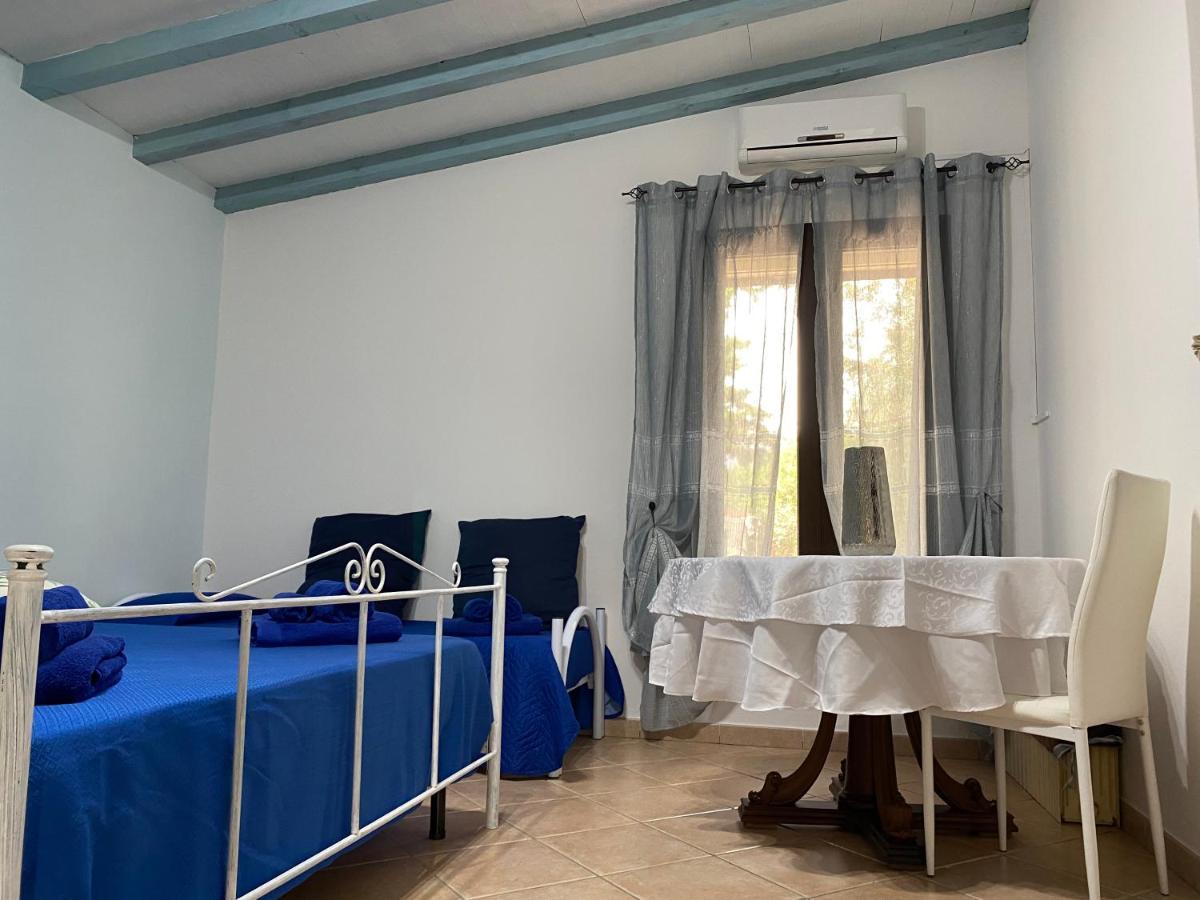 Bianca Villa Tertenìa